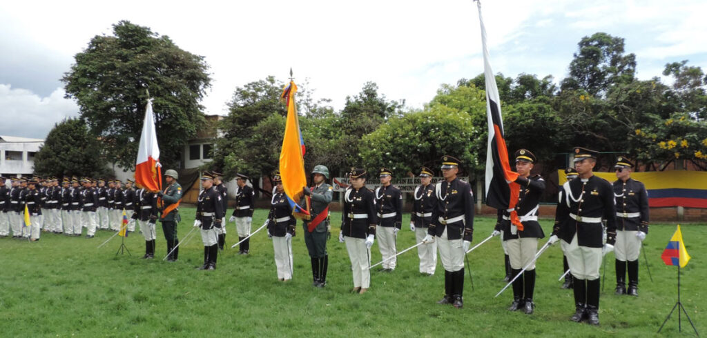 Foto COLEGIO MILITAR CORONEL JUAN JOSE RONDON